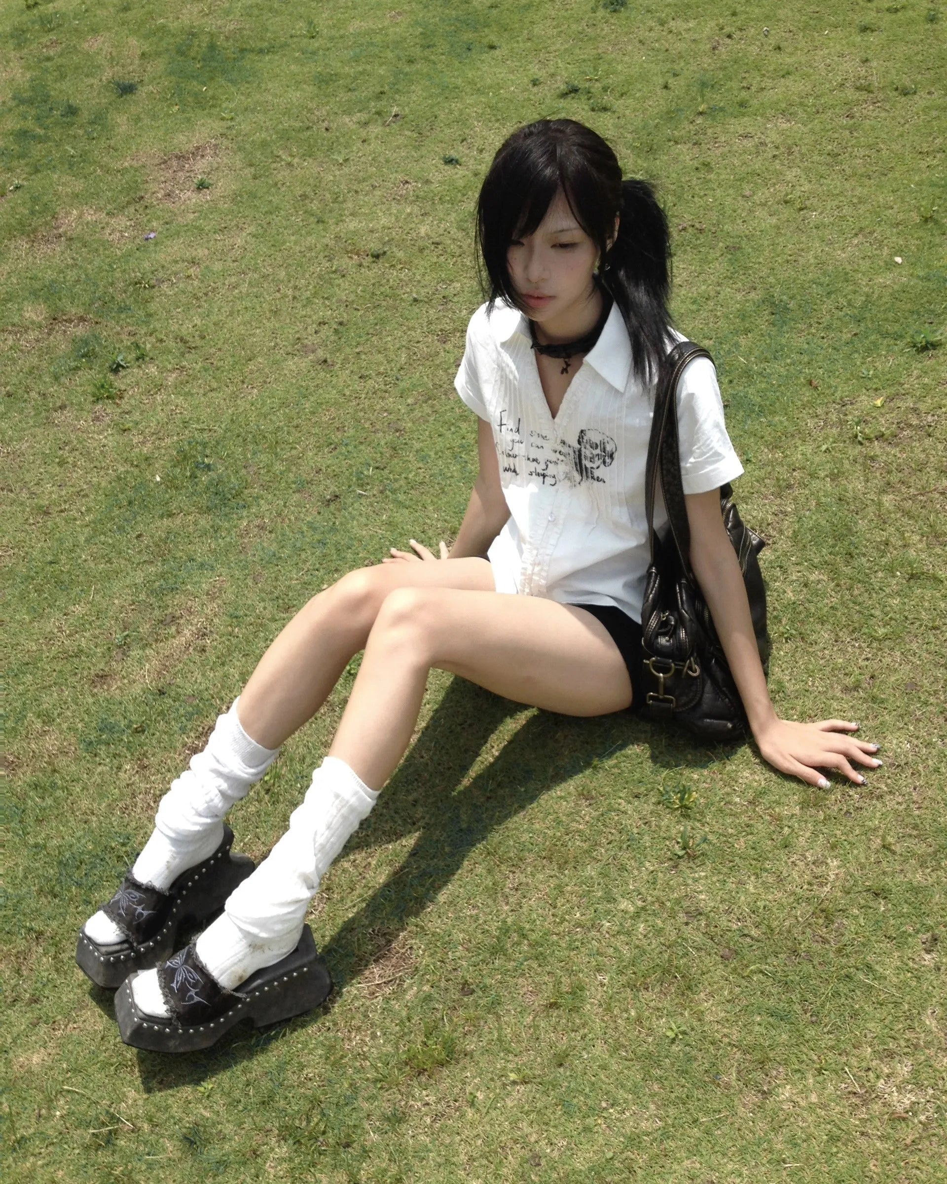 Y2K Skull Print V-Neck Shirt